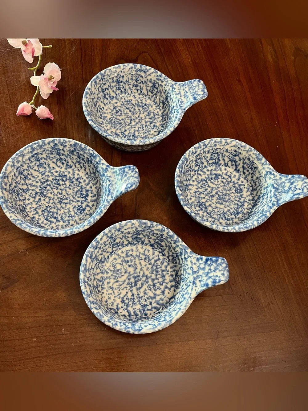 VTG 4-Set Gerald E. Henn Blue Roseville Spongeware Single Handle Soup Bowls